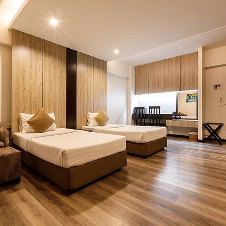 Grand Marina Residence Hotel Ban Laem Chabang Exterior foto