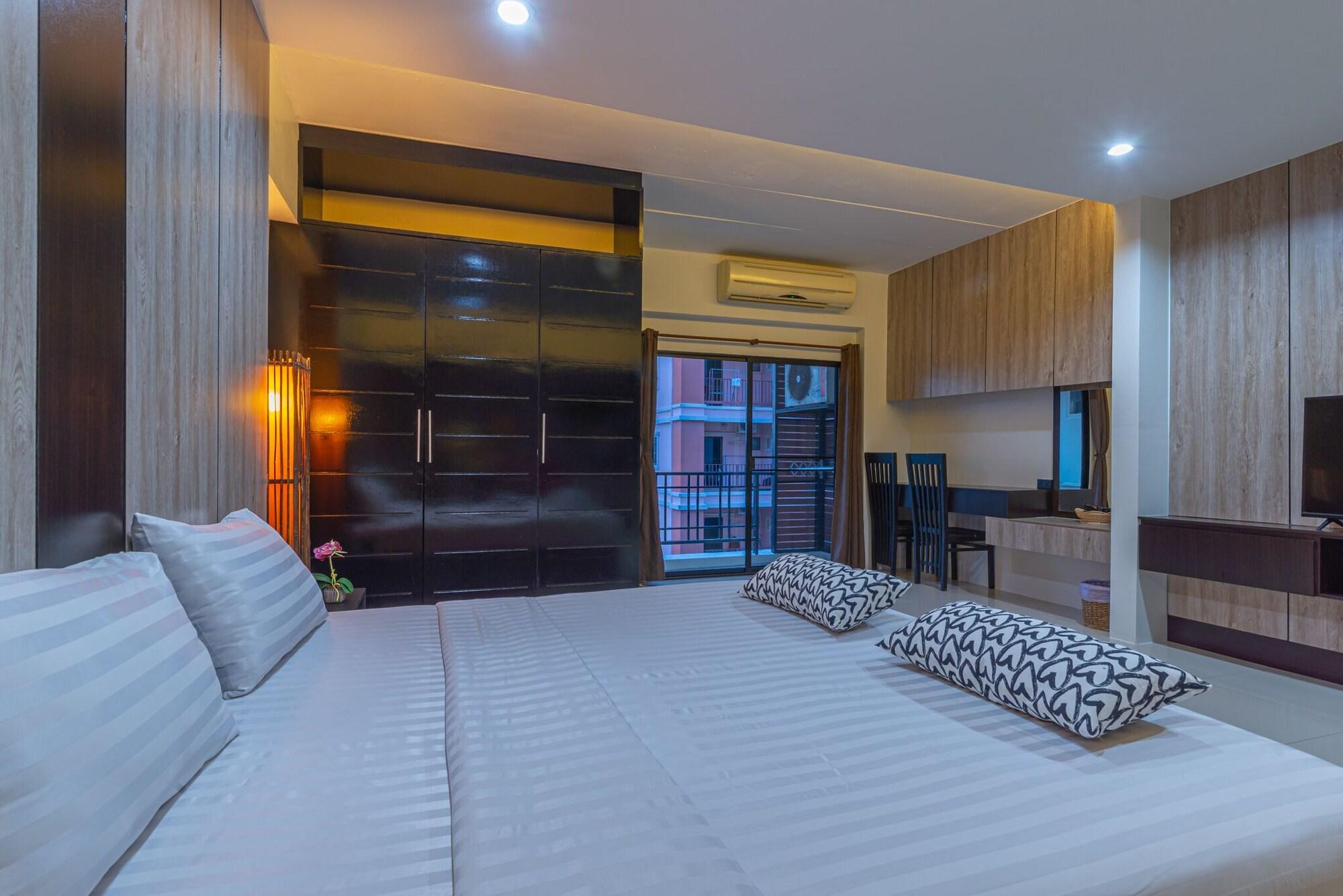 Grand Marina Residence Hotel Ban Laem Chabang Exterior foto